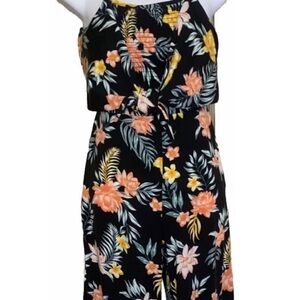Women’s (Junior-Small-1) No Boundaries Floral Tie Front Romper/Jumper. NWT.